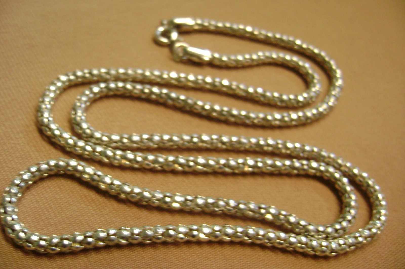 VINTAGE 18KT. GP WHITE GOLD 24″ POP CORN CHAIN NECKLACE