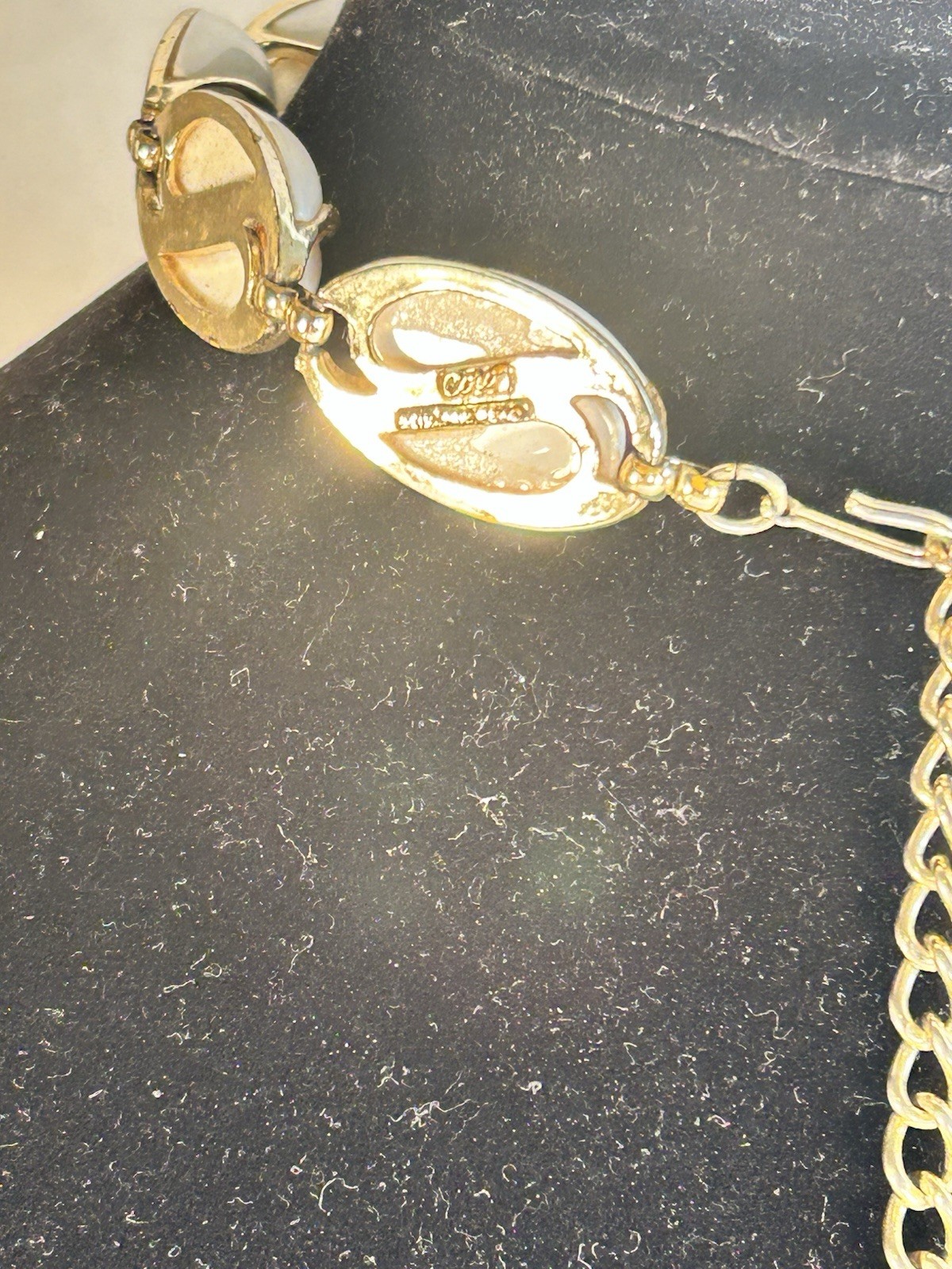 Vintage Coro Choker Rain Tear Drop Necklace White and Goldtone Chain Hook Closer