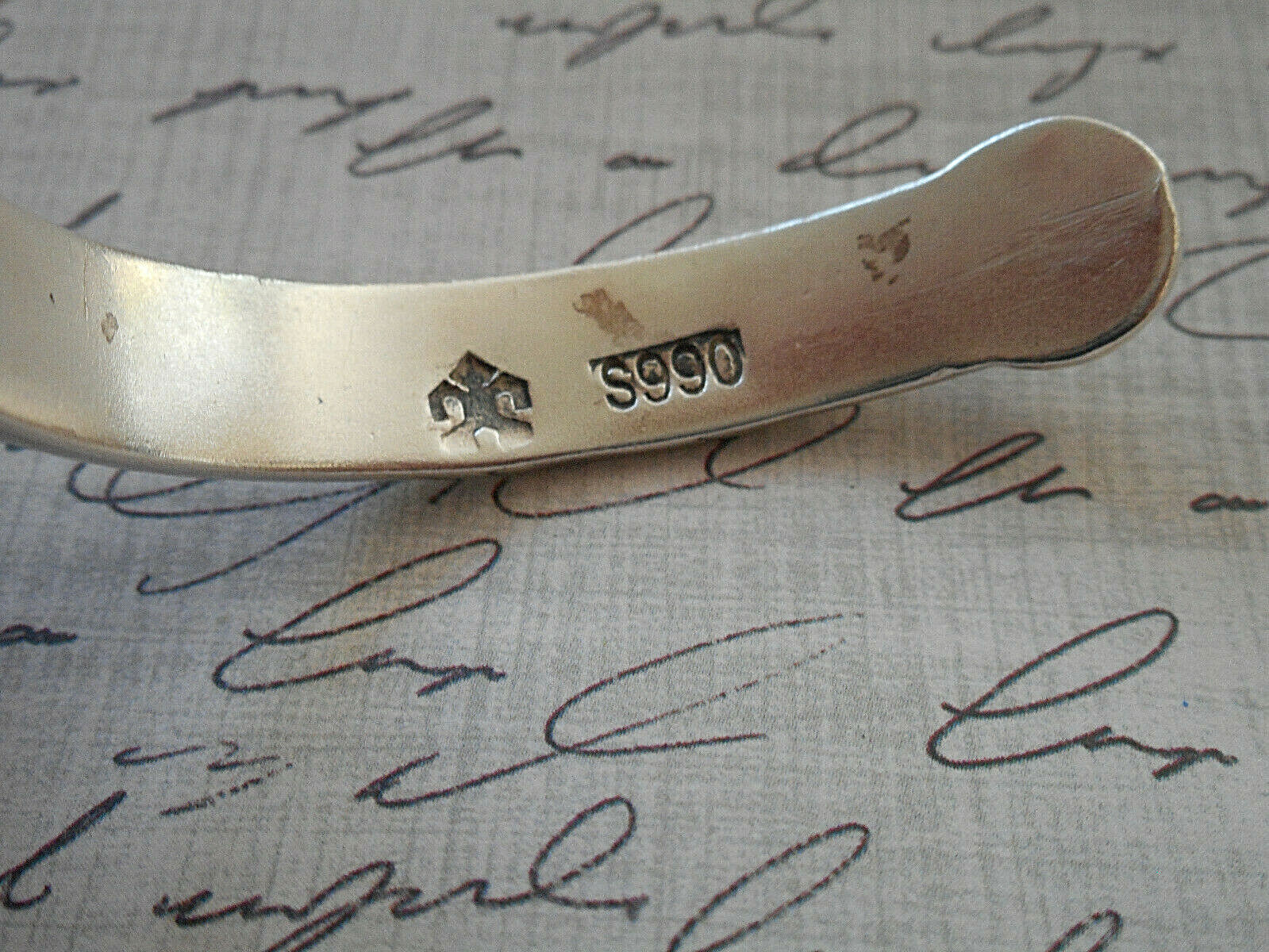 Vintage Sterling 990 Picto Hallmark Picto Stamped Design Cuff Bracelet A85VR