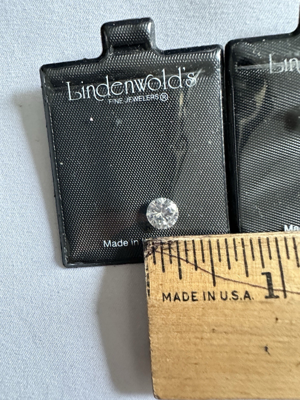 Vintage Lindenwold’s Fine Jewelers Round Clear Faceted Cubic Zirconia Stone (2)