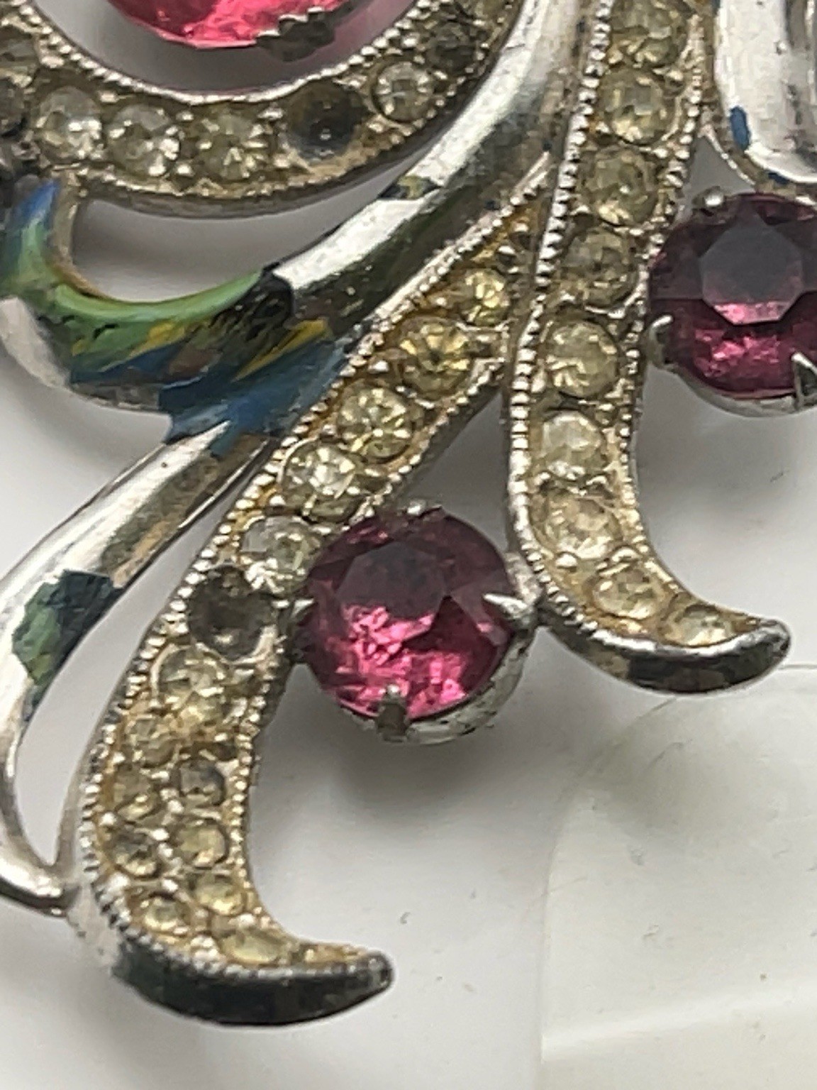 Vntg 3.5” Cockatoo Bird Brooch Pink Rhinestones Enamel Pin Unsigned Coro Read