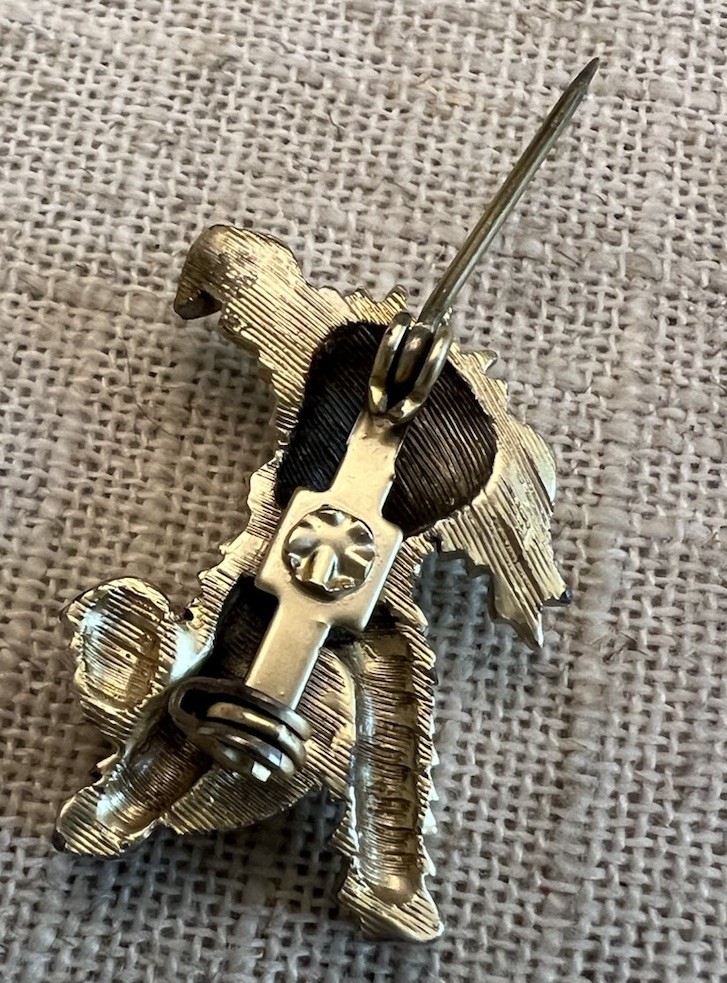 Adorable Gold Doggie Brooch About 1 Inch Black Bead Eyes Dog Puppy Shizu Yorkie