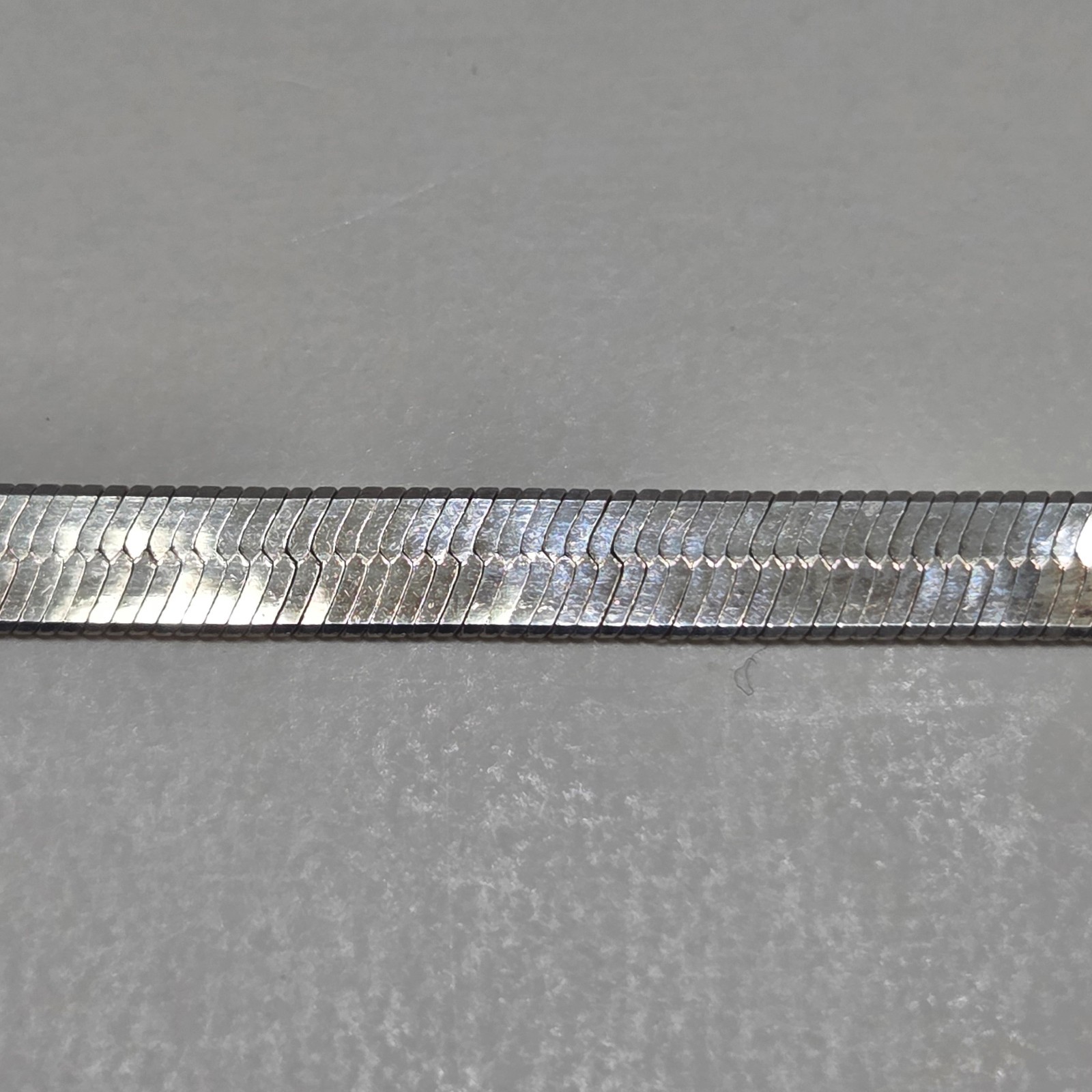 Vintage Milor 925 Sterling Silver Herringbone Bracelet Made Italy 7 1/4″ 5mm 4g