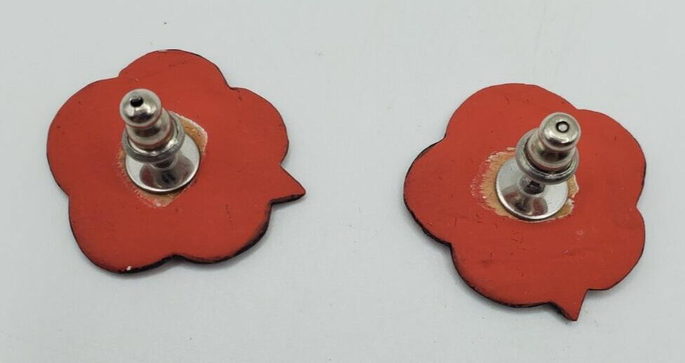 Wood earrings Red Flower Pierced Earrings Classic BoHo