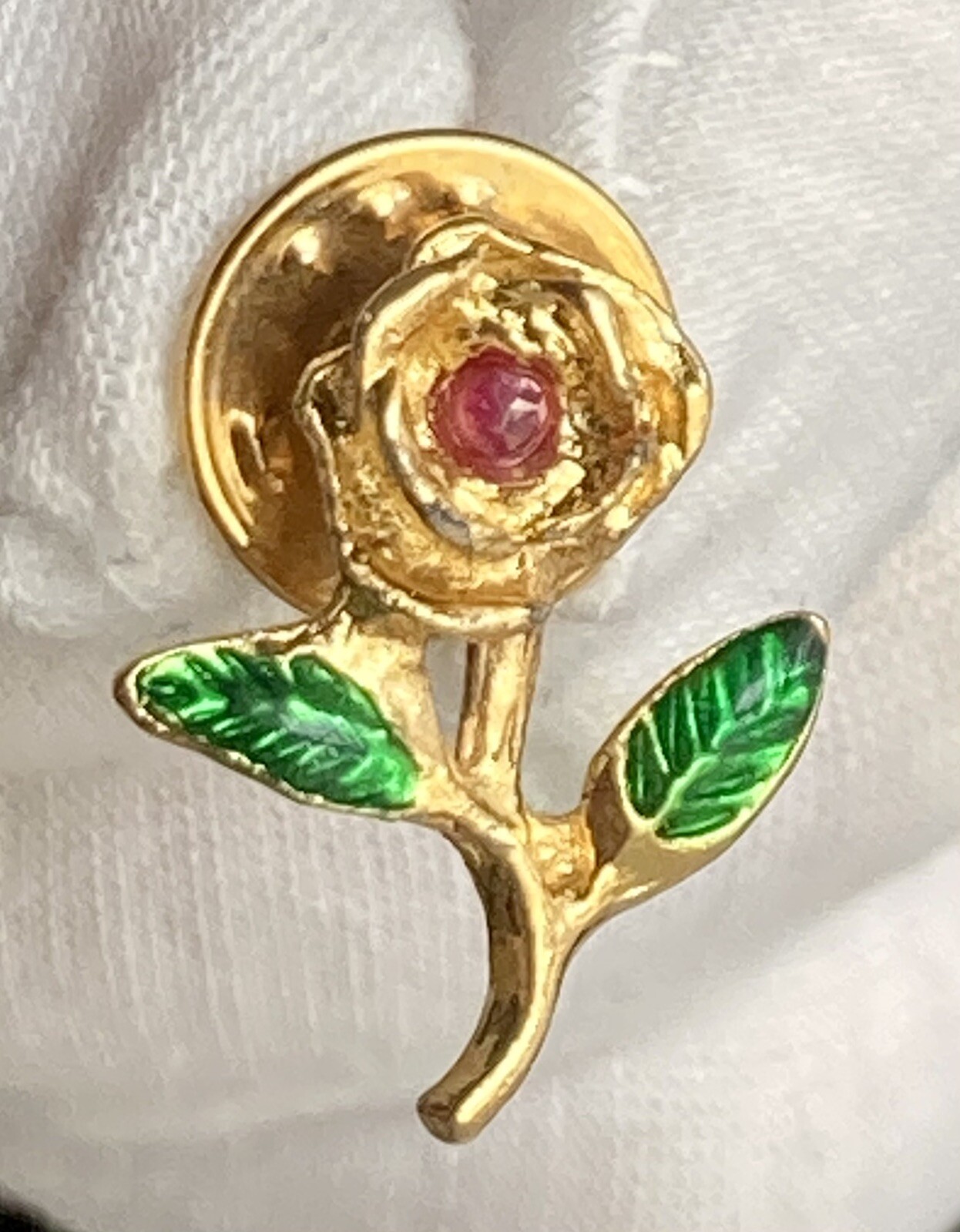 Vintage Rose Flower Lapel Pin Green Enamel Pink Spinel Gem Gold Tone 3/4in 3.3g