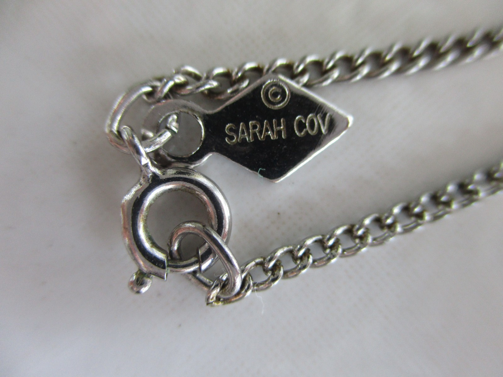 VINTAGE SARAH COVENTRY BUTTERFLY PENDANT NECKLACE SILVERTONE 18″ & RING