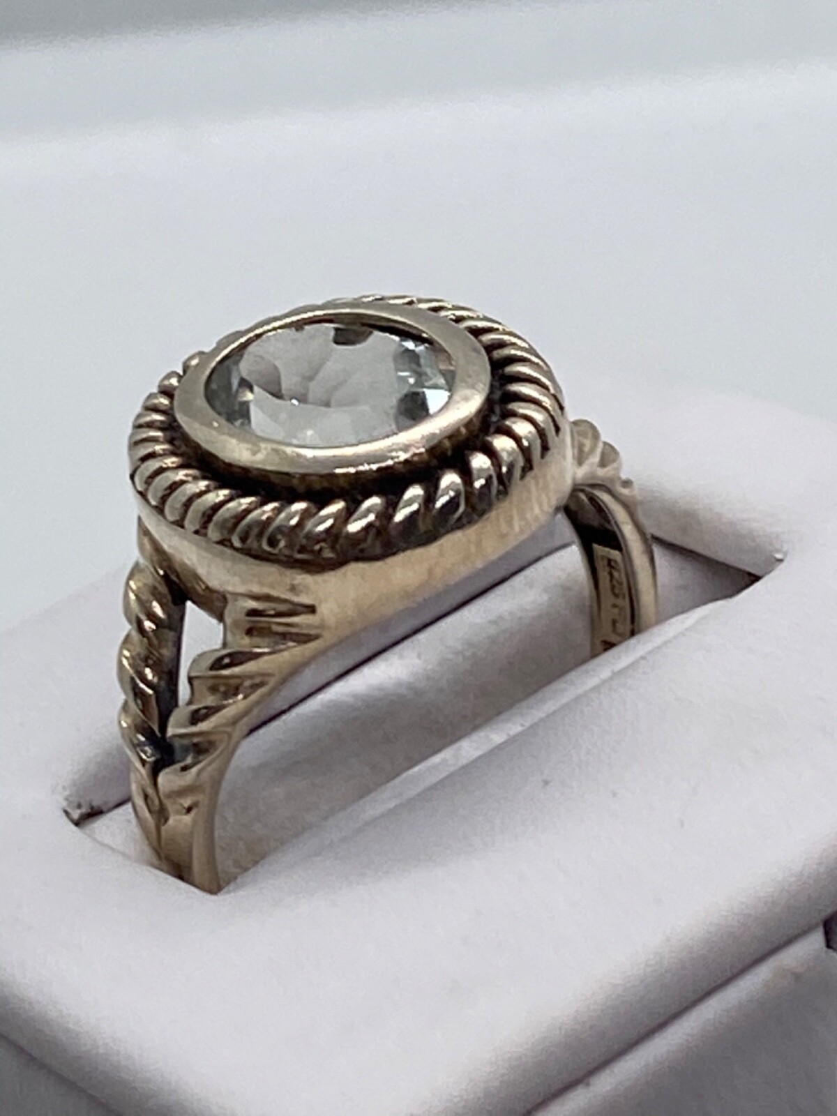 Stately Lt Green Peridot or Quartz Right Hand Ring, Sterling Silver
