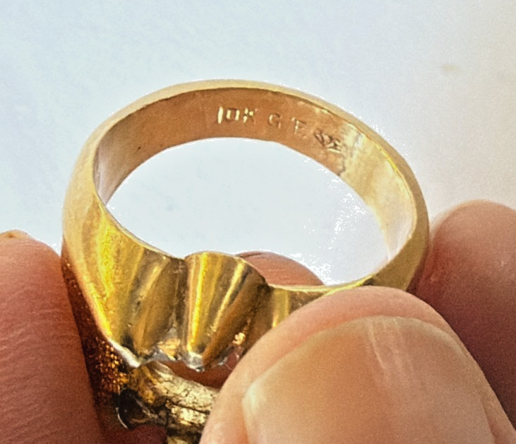VTG 10K GOLD FILLED RING MISSING STONE SIZE 5 1/4