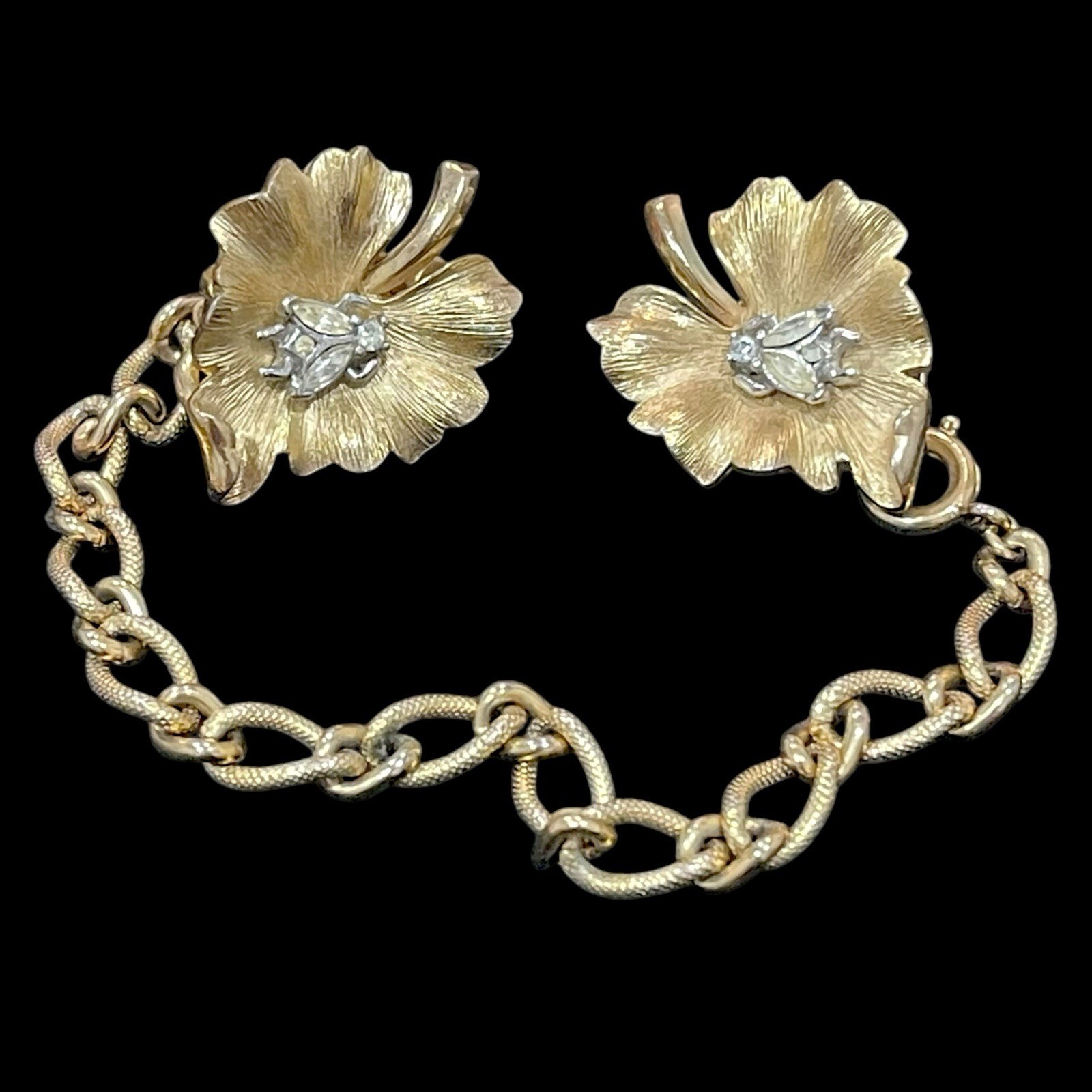 Crown Trifari Convertible Dress Clips or Earrings Leaf Rhinestone Insect Fly Vtg