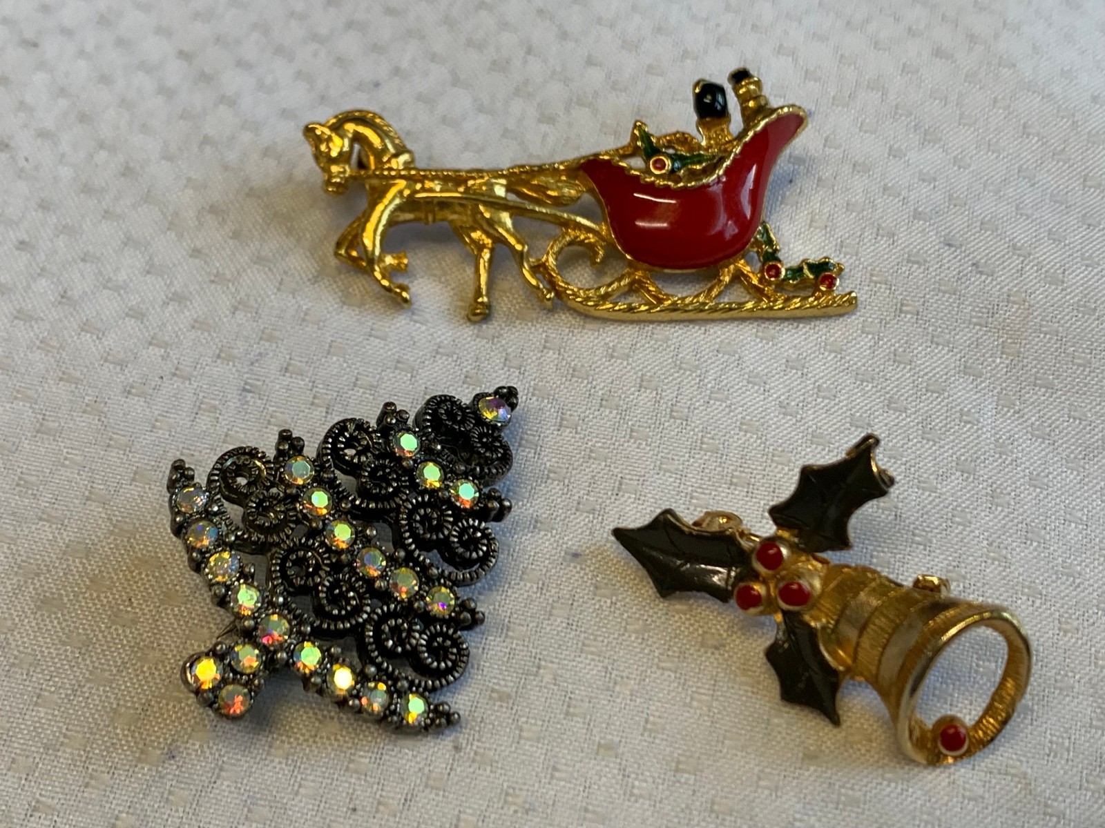 Vtg Christmas Brooch Lot Berebi Monet Gerrys Avon Jacmel Jewelry Scatter Pins