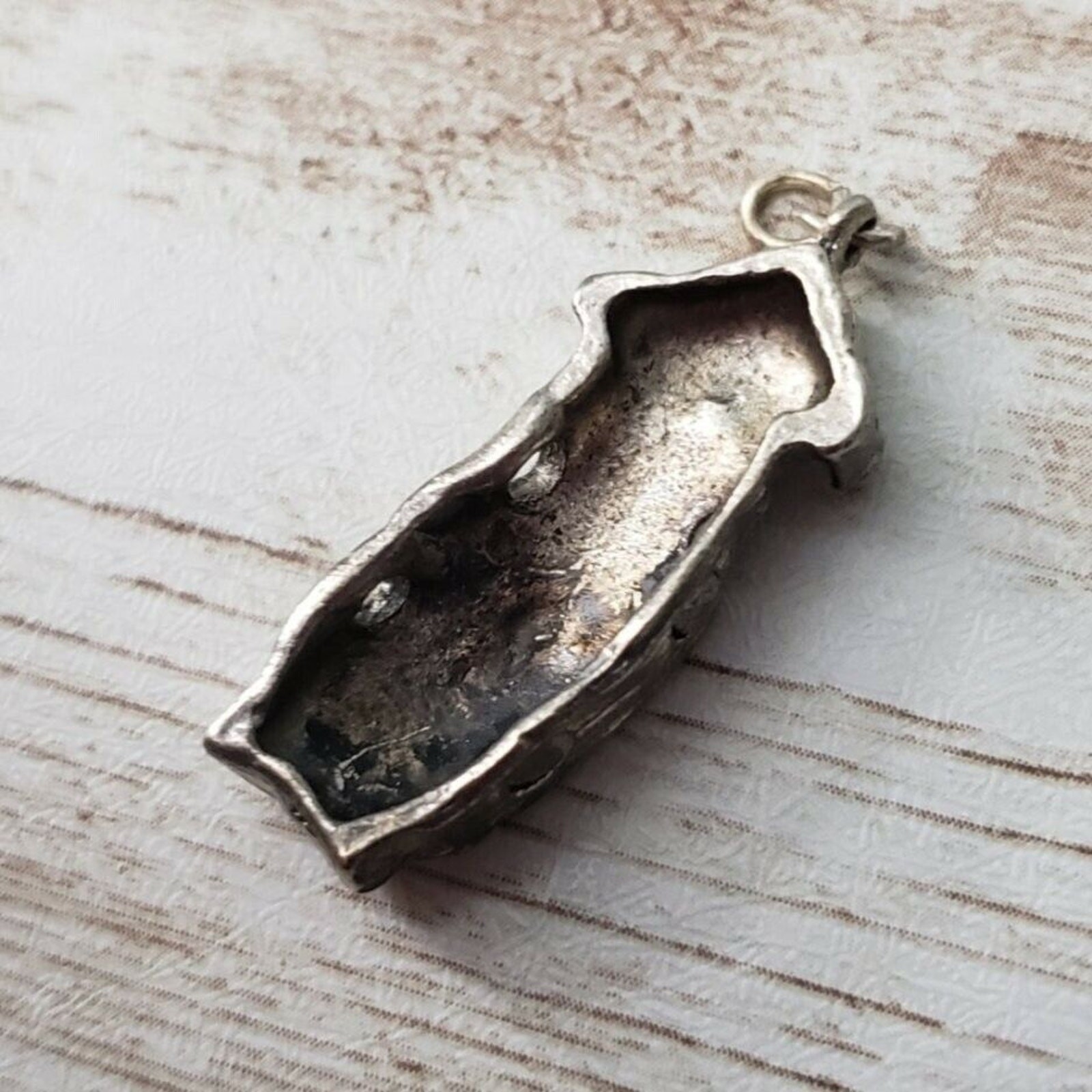 Vintage Pendant – Blue Golf Clubs (No Chain Included)