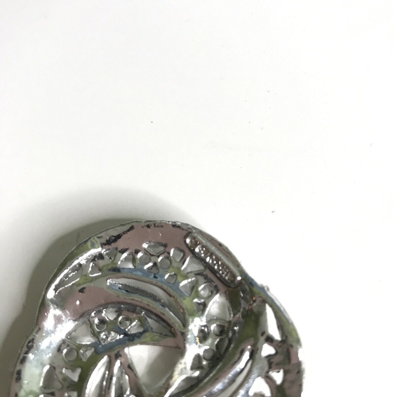 Vintage Silver tone Brooch pin Swirl Costume Jewelry