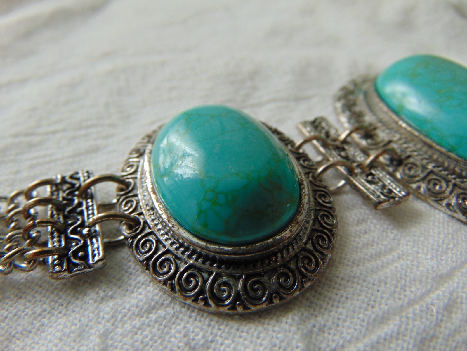 vintage silver blue oval stones toggle closure bracelet Southwest look