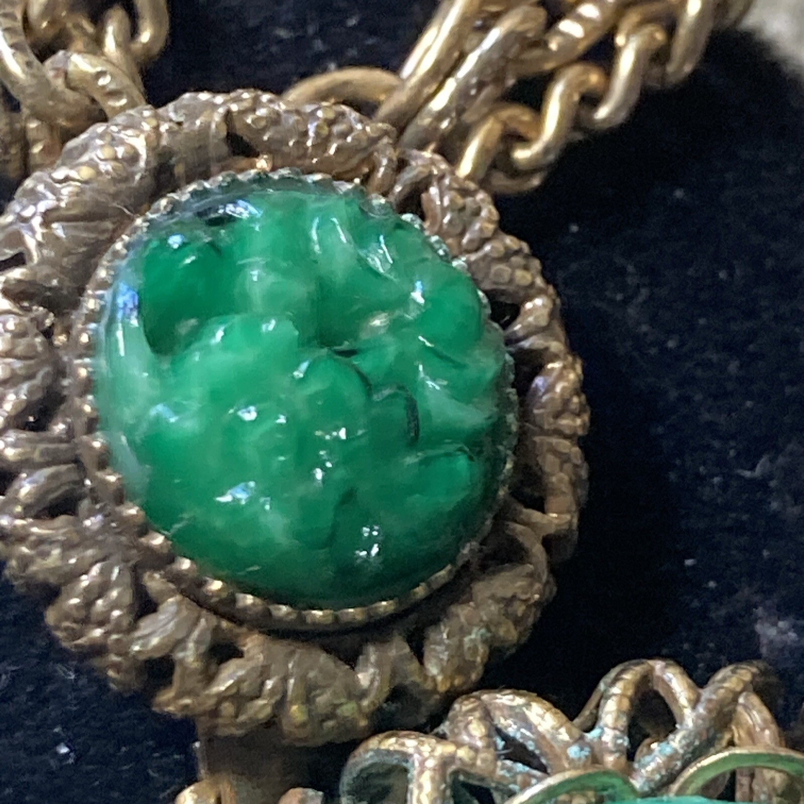 vtgAntq 3 Strand chains Art Deco 2 pendant Faux Jade molded Glass elegant detail