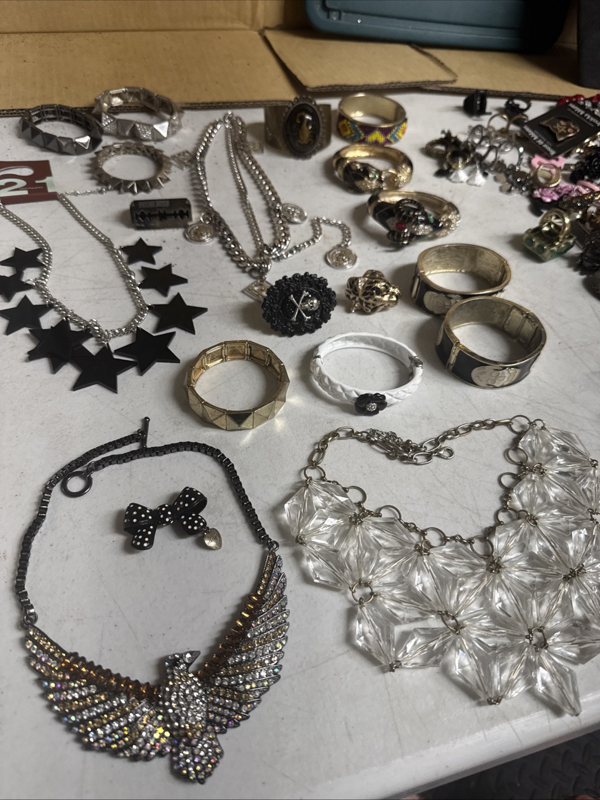 Lot Of Mix Vintage JEWERLY #8