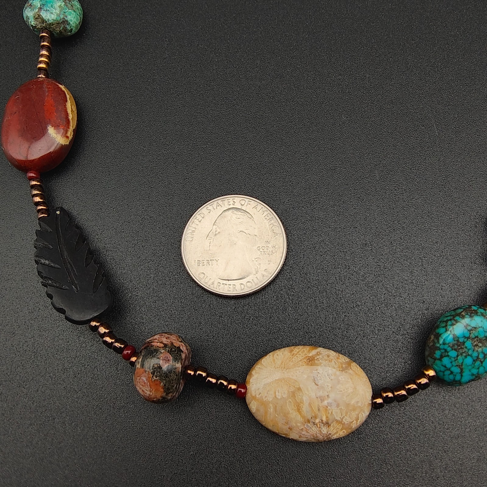 Vintage Southwestern Style Beaded Necklace Stone Bear Fetish Earthy Boho