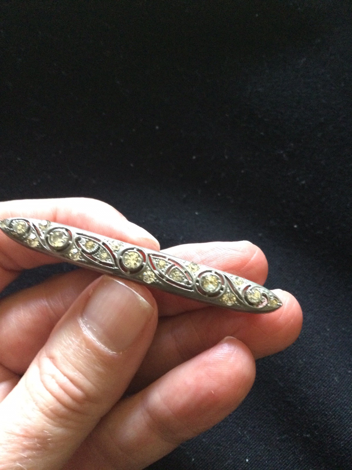 Vintage Silverite Art Deco Brooch with Rhinestones