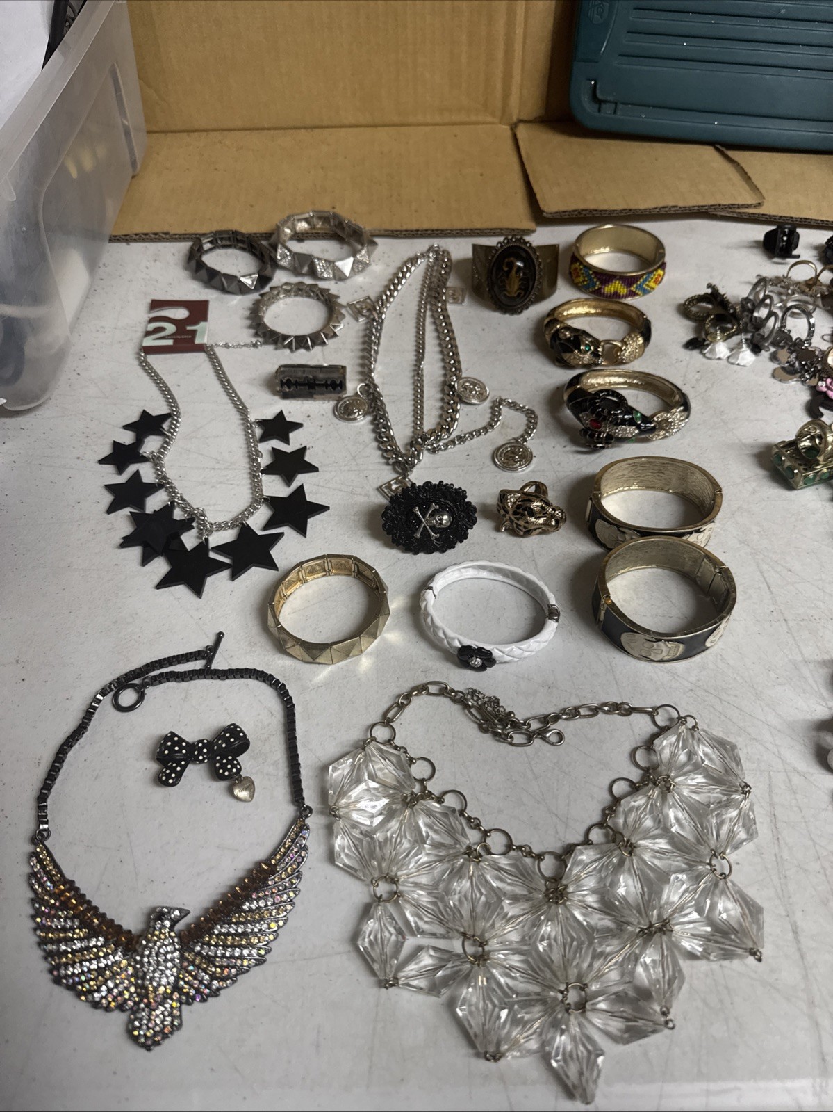 Lot Of Mix Vintage JEWERLY #8