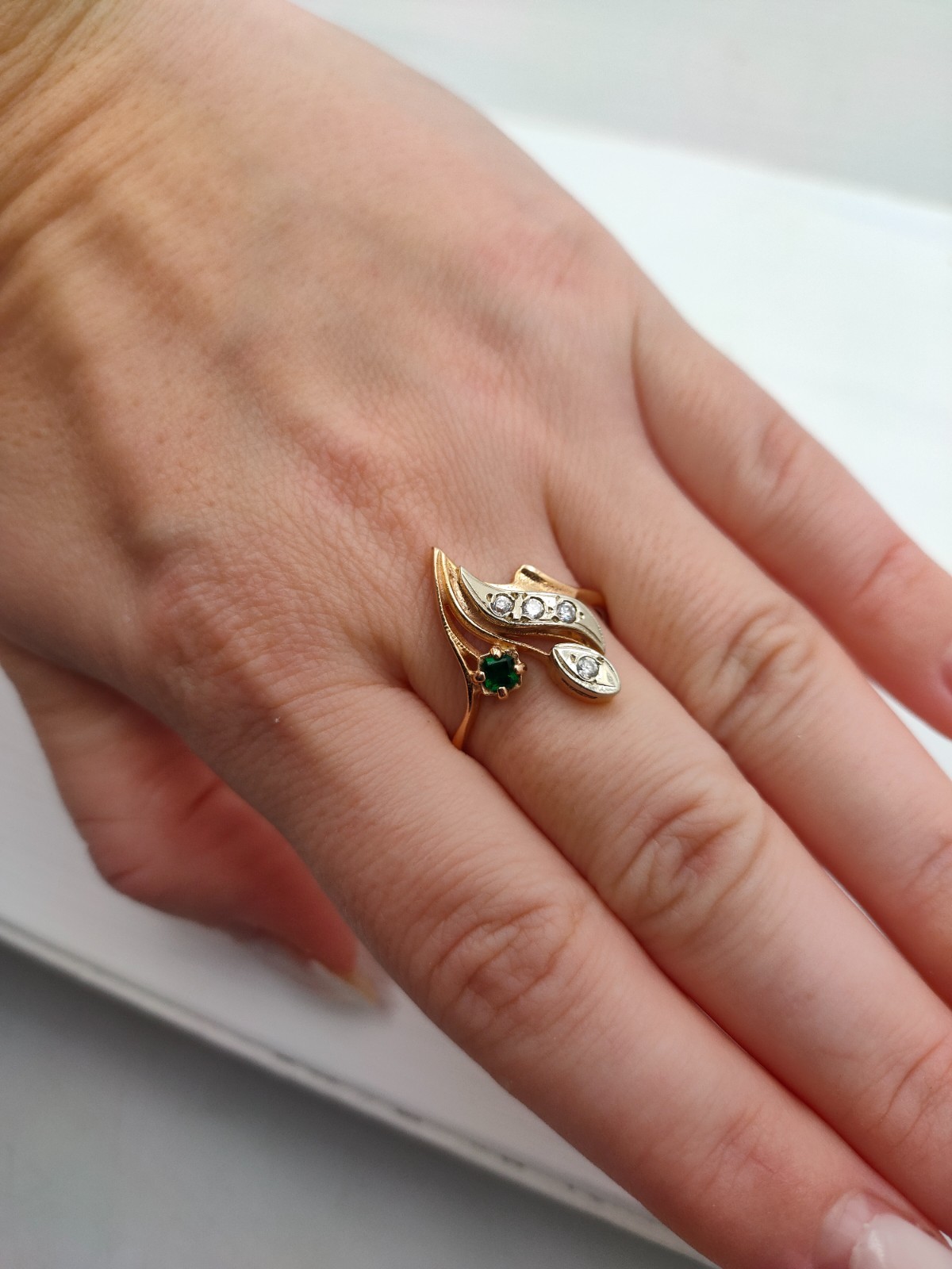 Vintage USSR Gold Ring 14K 585 Solid Rose Gold Emalard Stone
