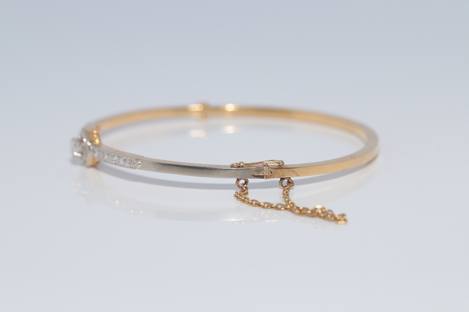 Antique Circa 1920s Art Deco 18k Gold Natural Diamond Decorated Bangle Bracelet