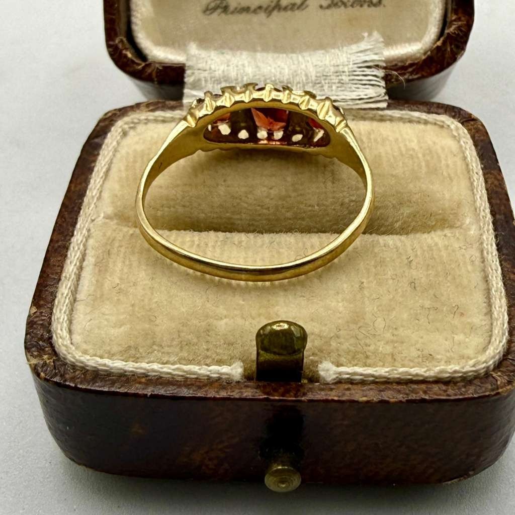 Vintage 9k Solid Yellow Gold Garnet Diamond Pierced Setting Ring, Size 7.25