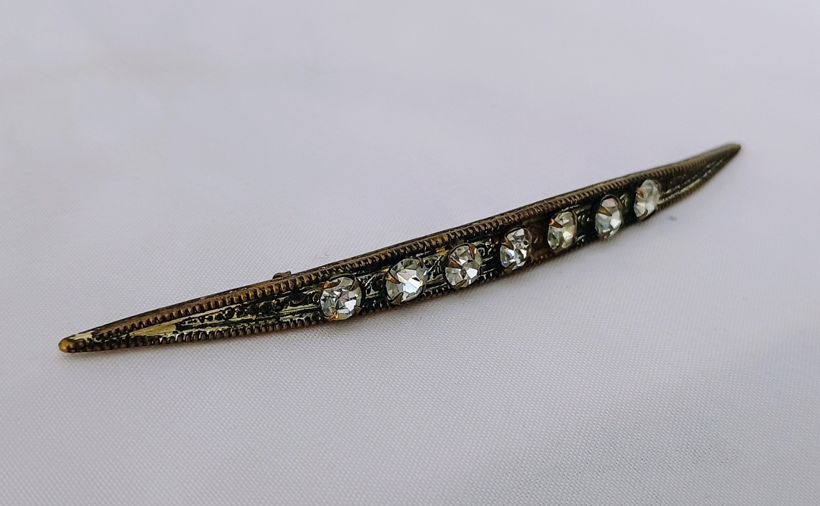 Victorian Unmarked Gold Filled Rhinestone Brooch Pin 3.5″