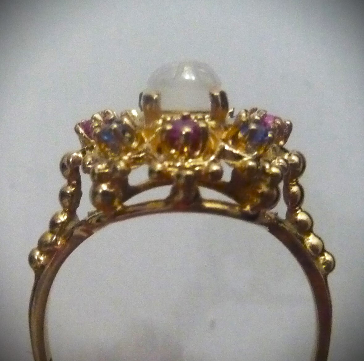 AMAZING RARE VINTAGE 14K ETRUSCAN MEDUSA MOONSTONE RUBY SAPPHIRE HALO RING!