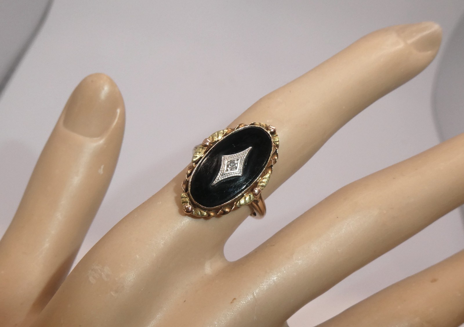 Vintage 10K BDA ONYX Diamond Ring Budlong, Dockert & Armstrong Tri Color Gold 3g