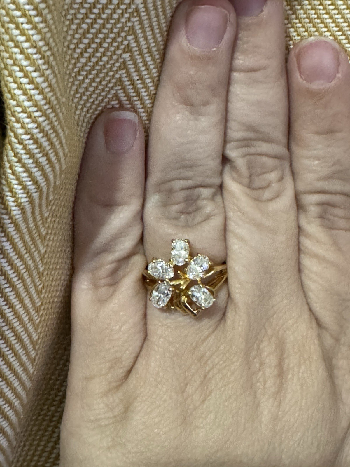 Vintage 18K Gold Filled GF 5 Stone Cluster Cocktail Ring Prong Setting Size 8