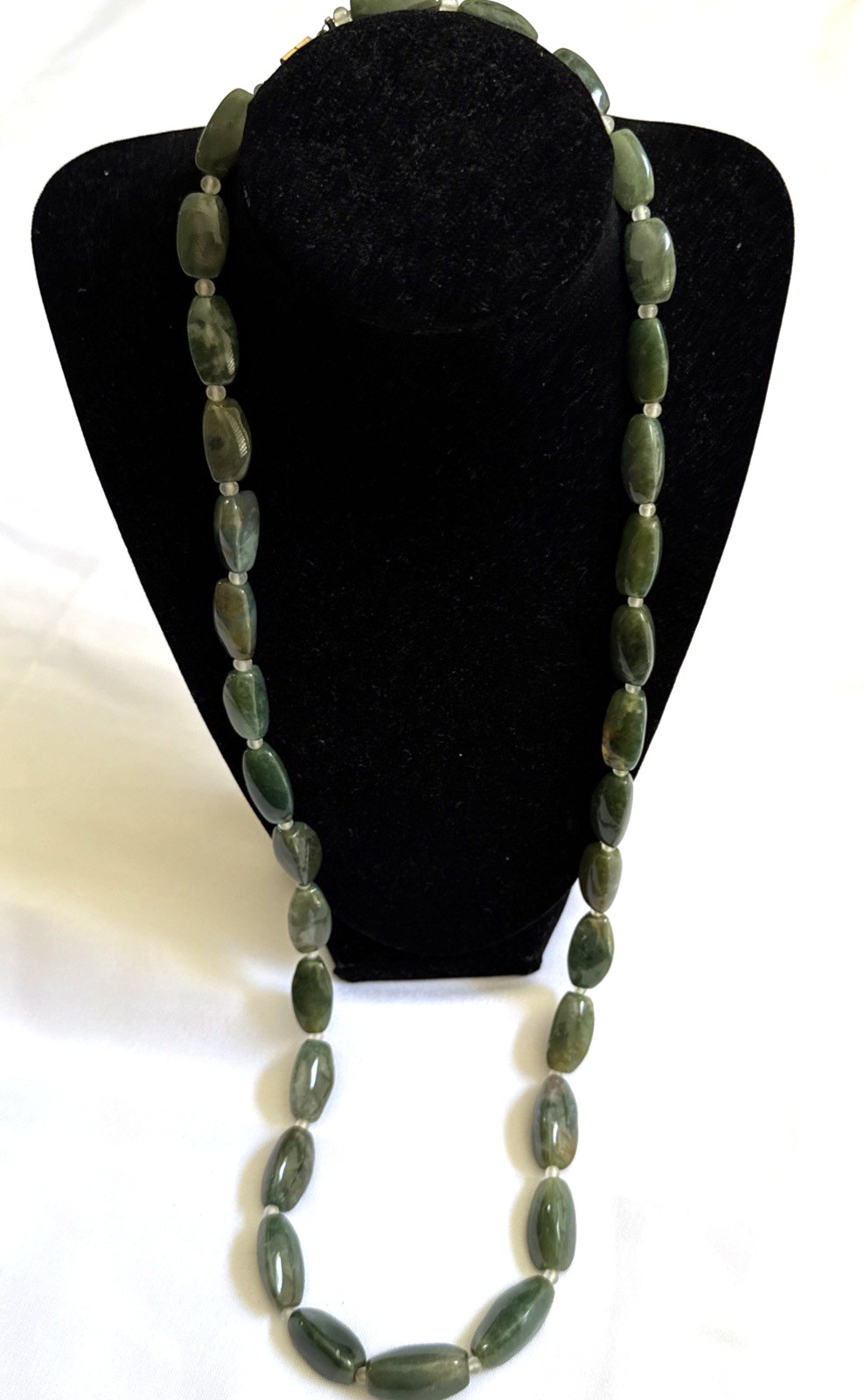 Vintage Chinese Export Natural Green Jade Graduated Bead Necklace 30″ Opera