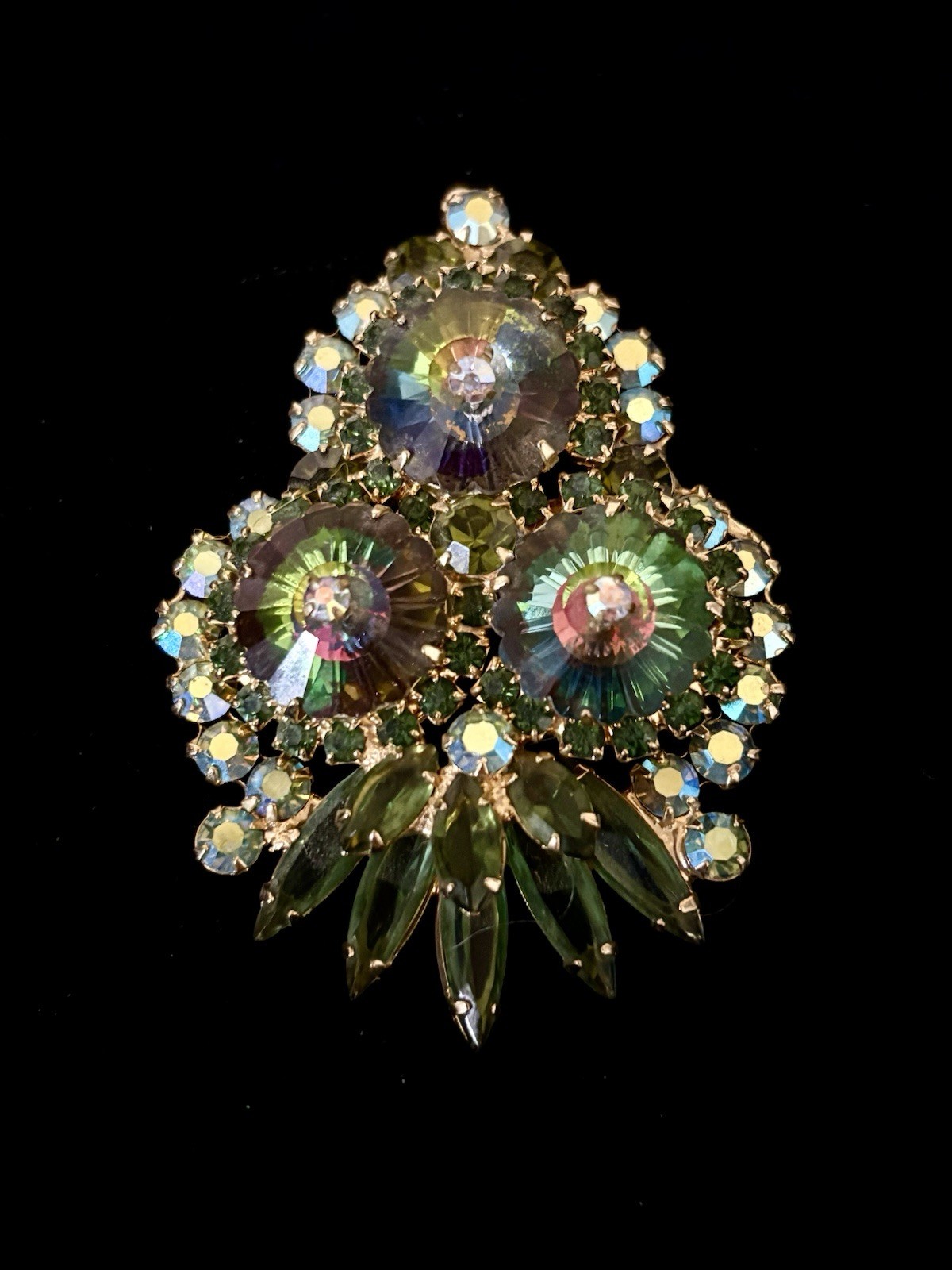 JULIANA D&E Delizza Elster Green MARGARITA Rivoli Rhinestone Brooch 3″