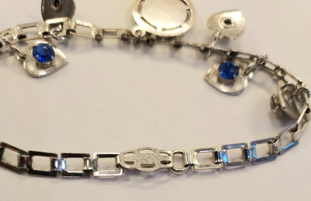 Vtg Sterling Silver Shamrock Bracelet w/Gem Heart Charms Double Flower Box Lock