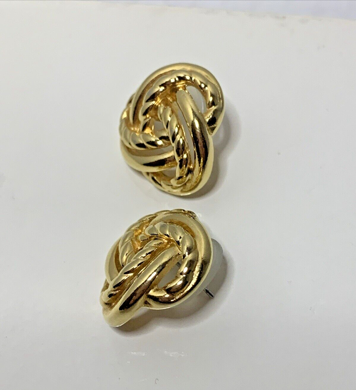 Vintage Estate Find Gold Metal Knotted Rope Nautical Post Earrings