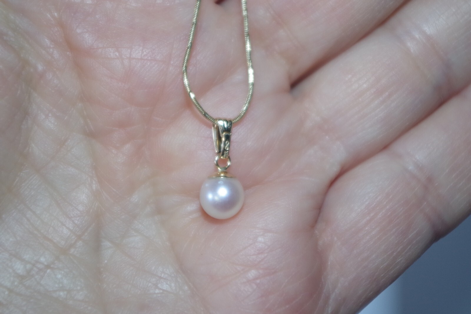 Mikimoto 7mm classic 14k yellow gold Pendent