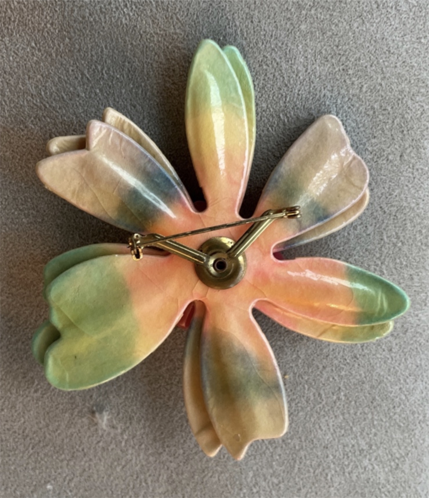 Vintage Large Enamel Flower Pin – lightweight not metal – papier mache? resin?