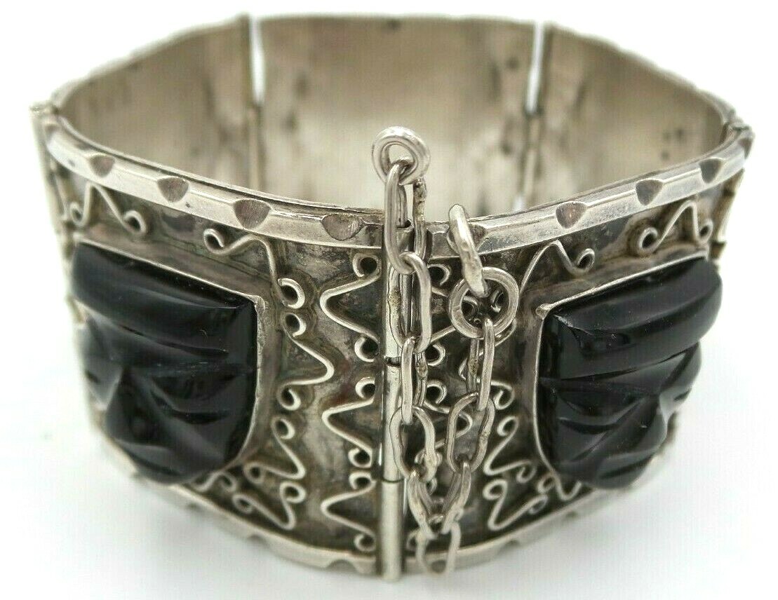 Ca. 1930 ARTEMIO NAVARRETE TAXCO, MEXICO 980 Silver & Onyx Face Panel Bracelet