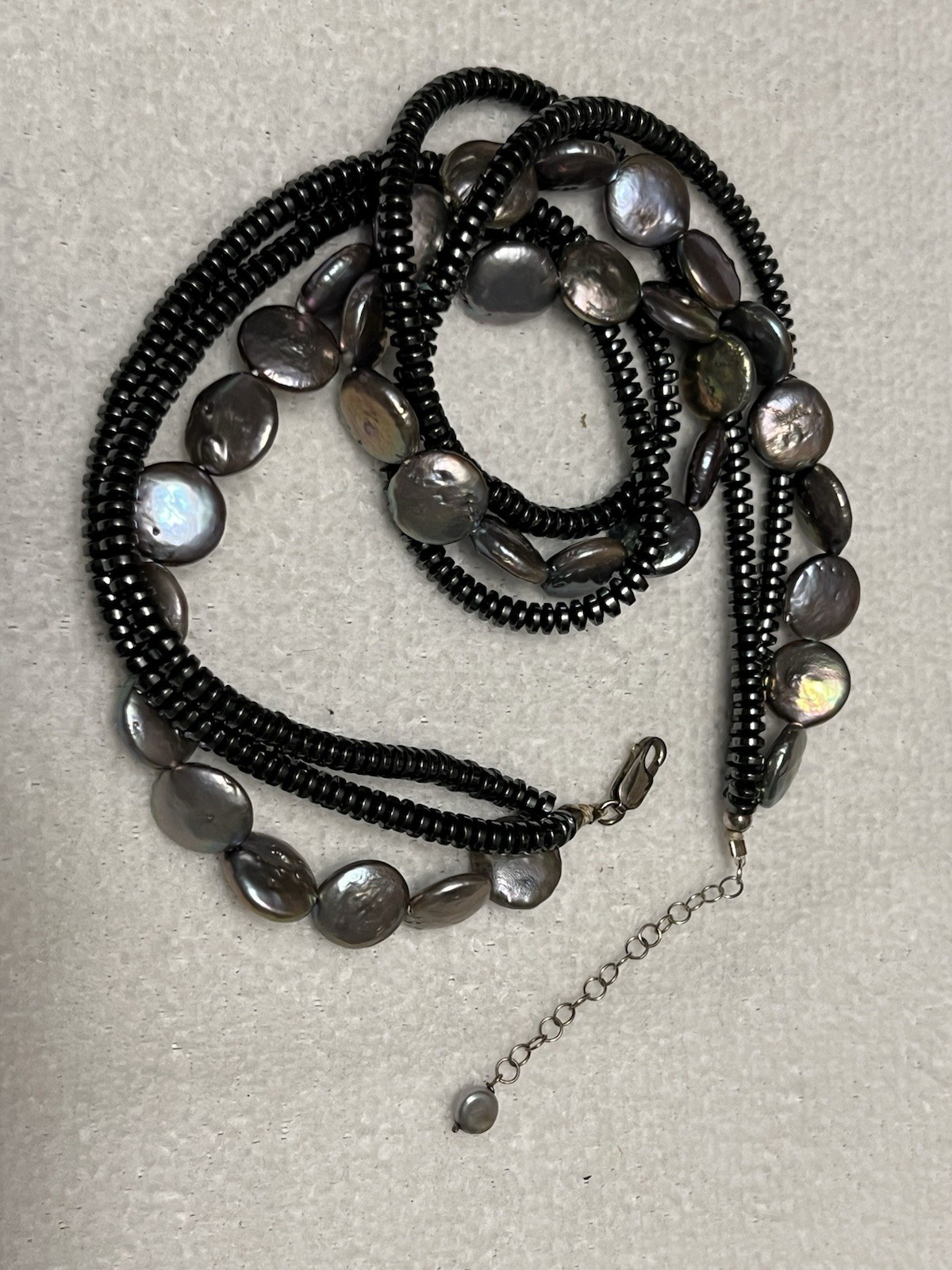 VINTAGE ESTATE STERLING 925 3 STRAND GENUINE COIN PEARL HEMATITE NECKLACE 17-18