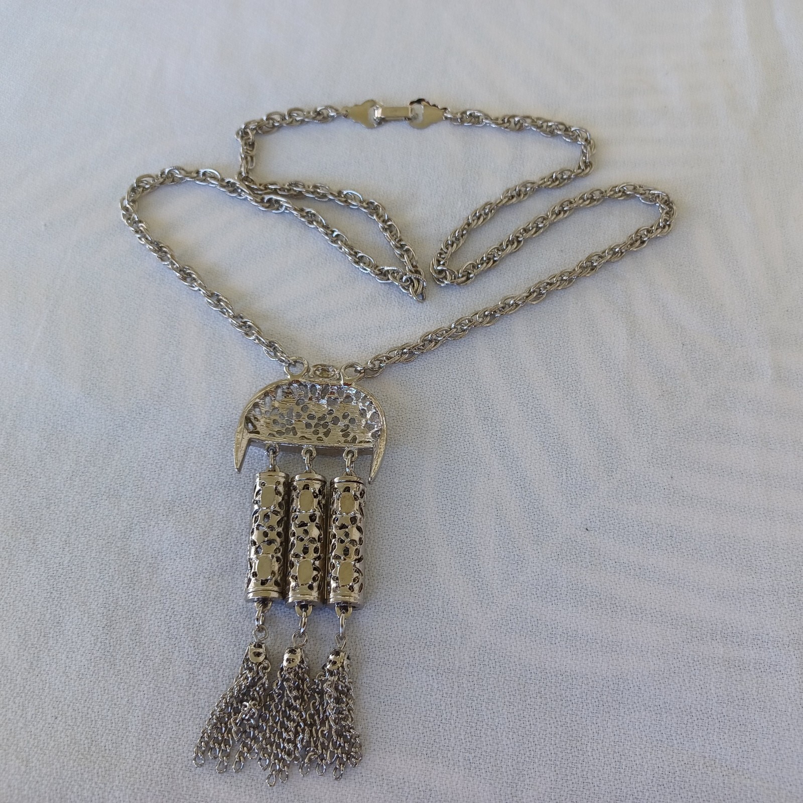 Vintage S/Tone Persian Style Chain Necklace Half Circle Pendant Dangle Tubes