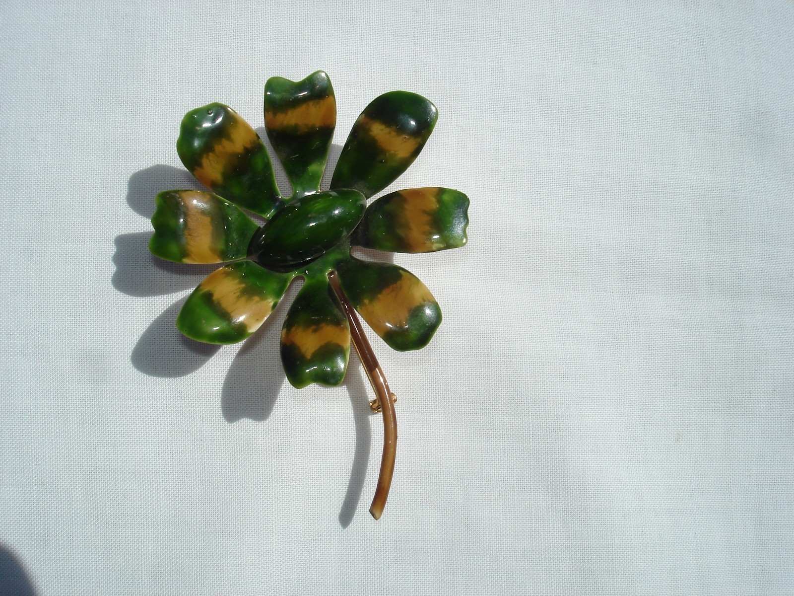 VINTAGE ORIGINAL BY ROBERT BOLD STRIPED FLOWER PIN SIGNED