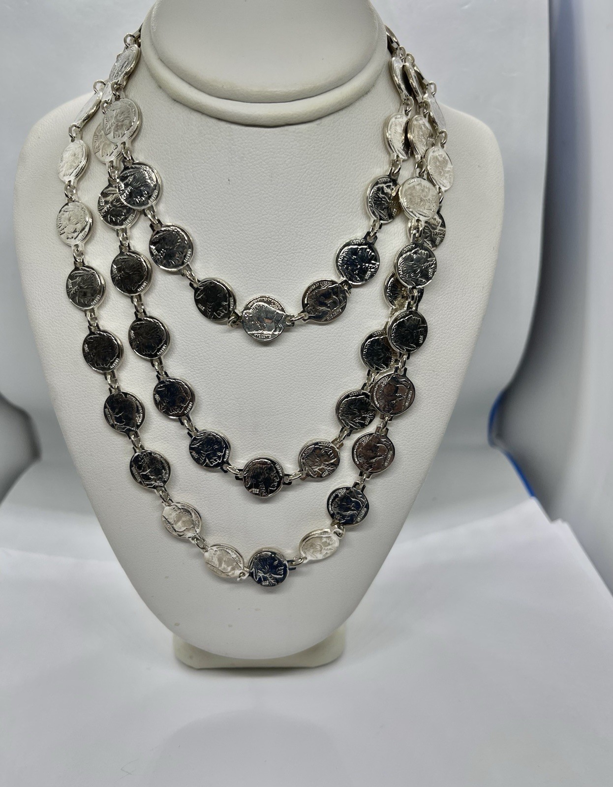 Vintage Southwest Miniature Buffalo Nickel Silvertone Necklace 38”
