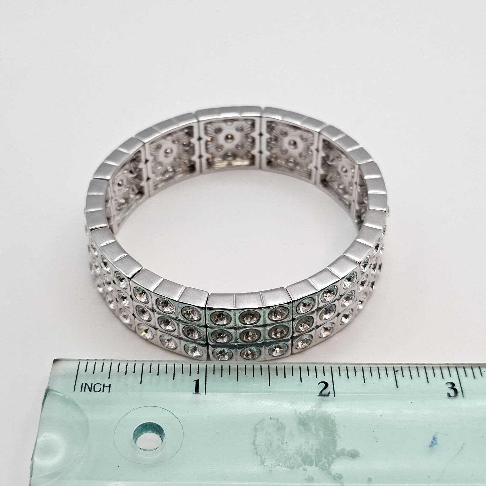 Vintage Brilliant Stretch Band Style Bracelet Silver Tone W/3 Rows Rhinestones