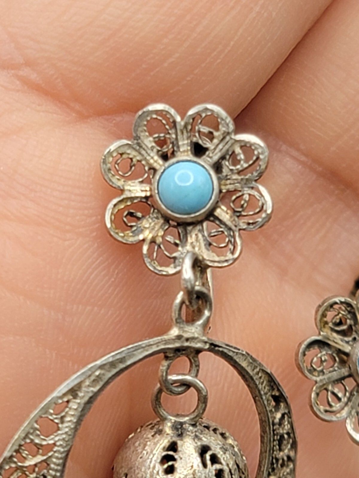 833 Silver Filigree Drop Earrings Turquoise Accent Dangle Vintage Ethnic