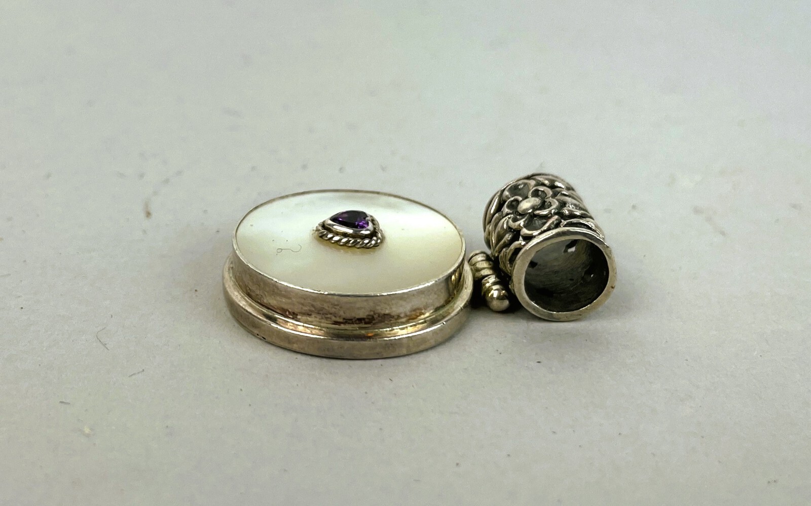 925 Sterling Silver Mother-of-Pearl & Red Garnet heart Gem Pendant enhancer MOP