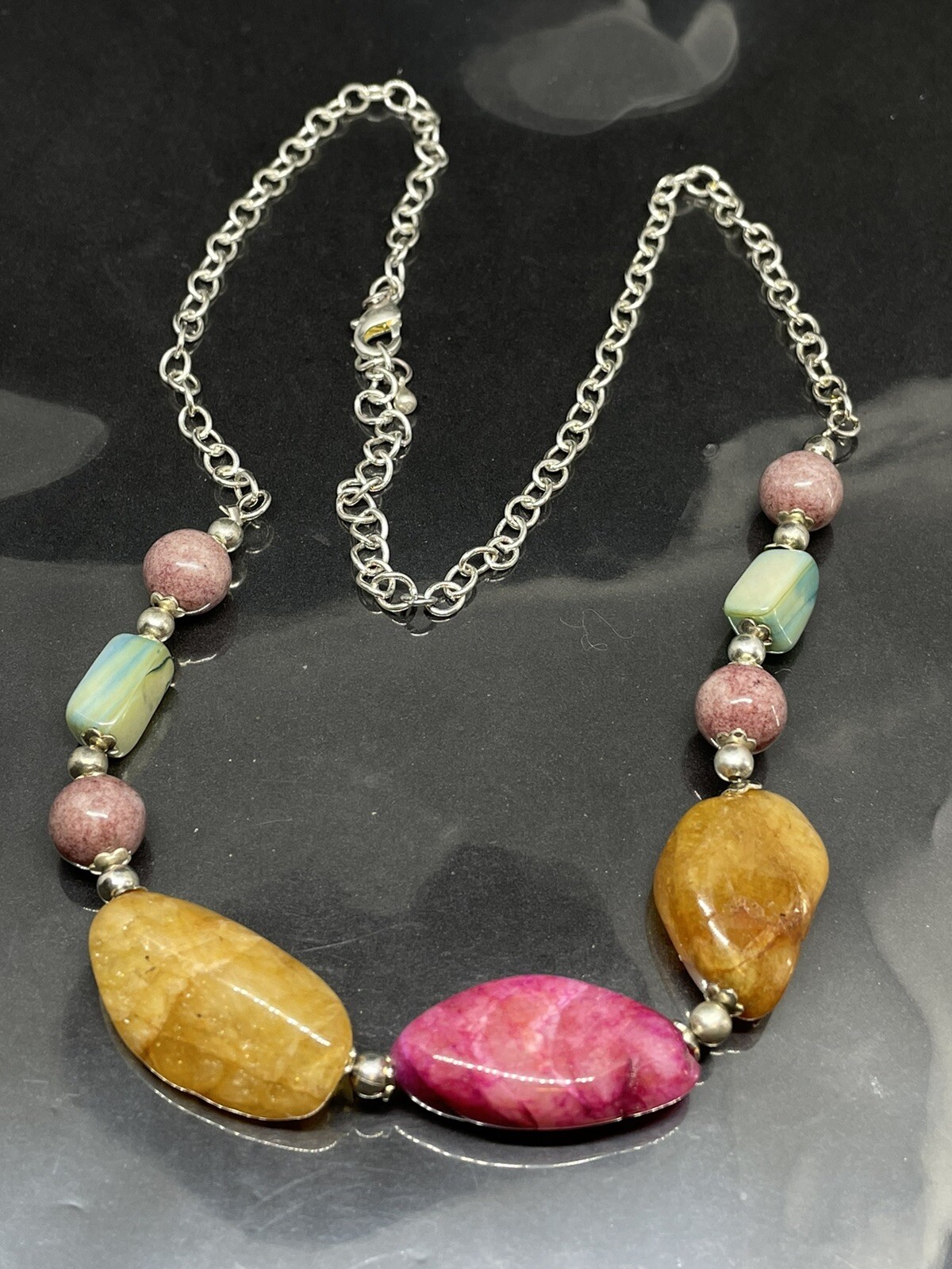 Vintage multicolor agate beaded silver tone necklace 19”