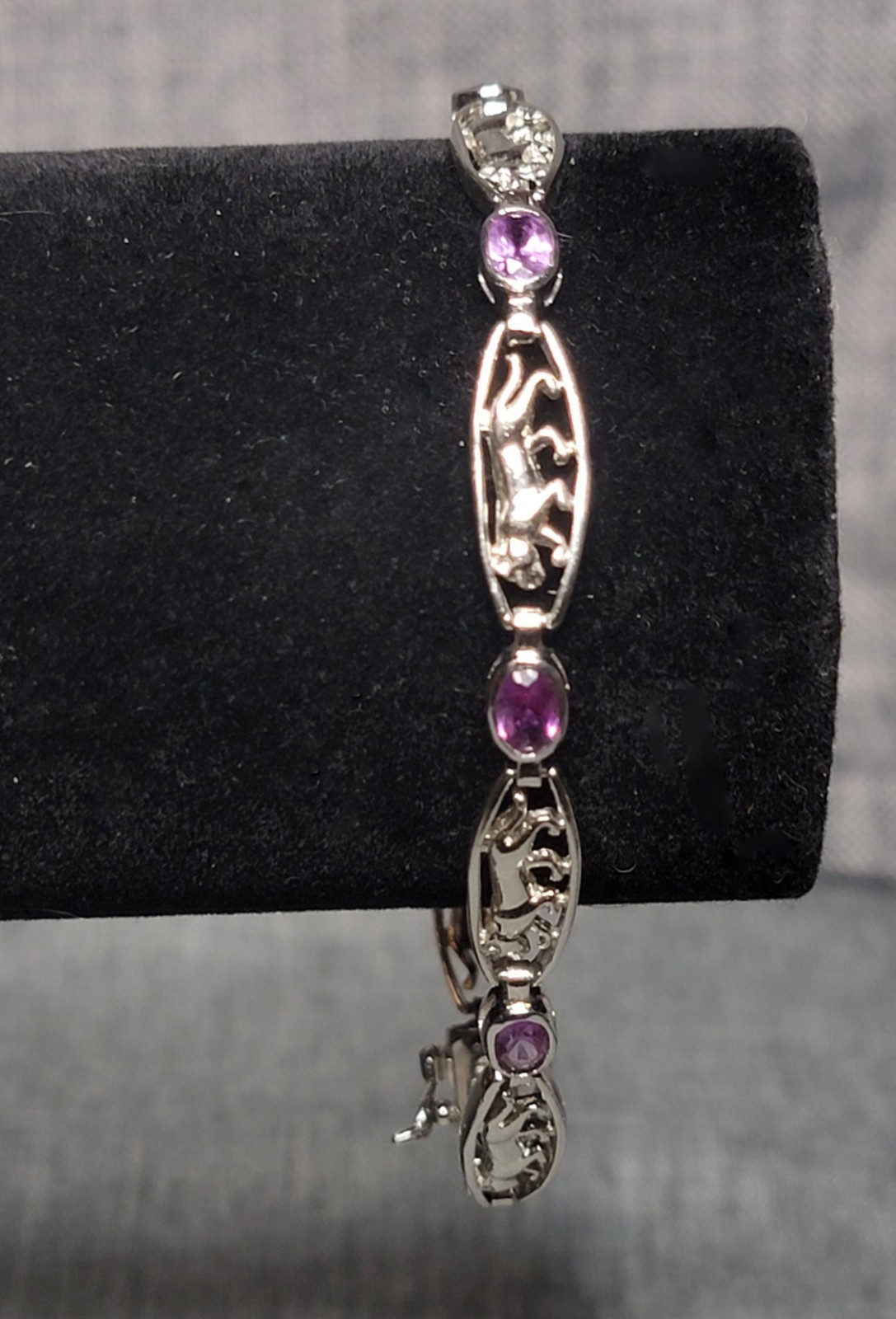 Vtg DBJ 925 Sterling Silver Tiger Amethyst Bracelet Box Clasp