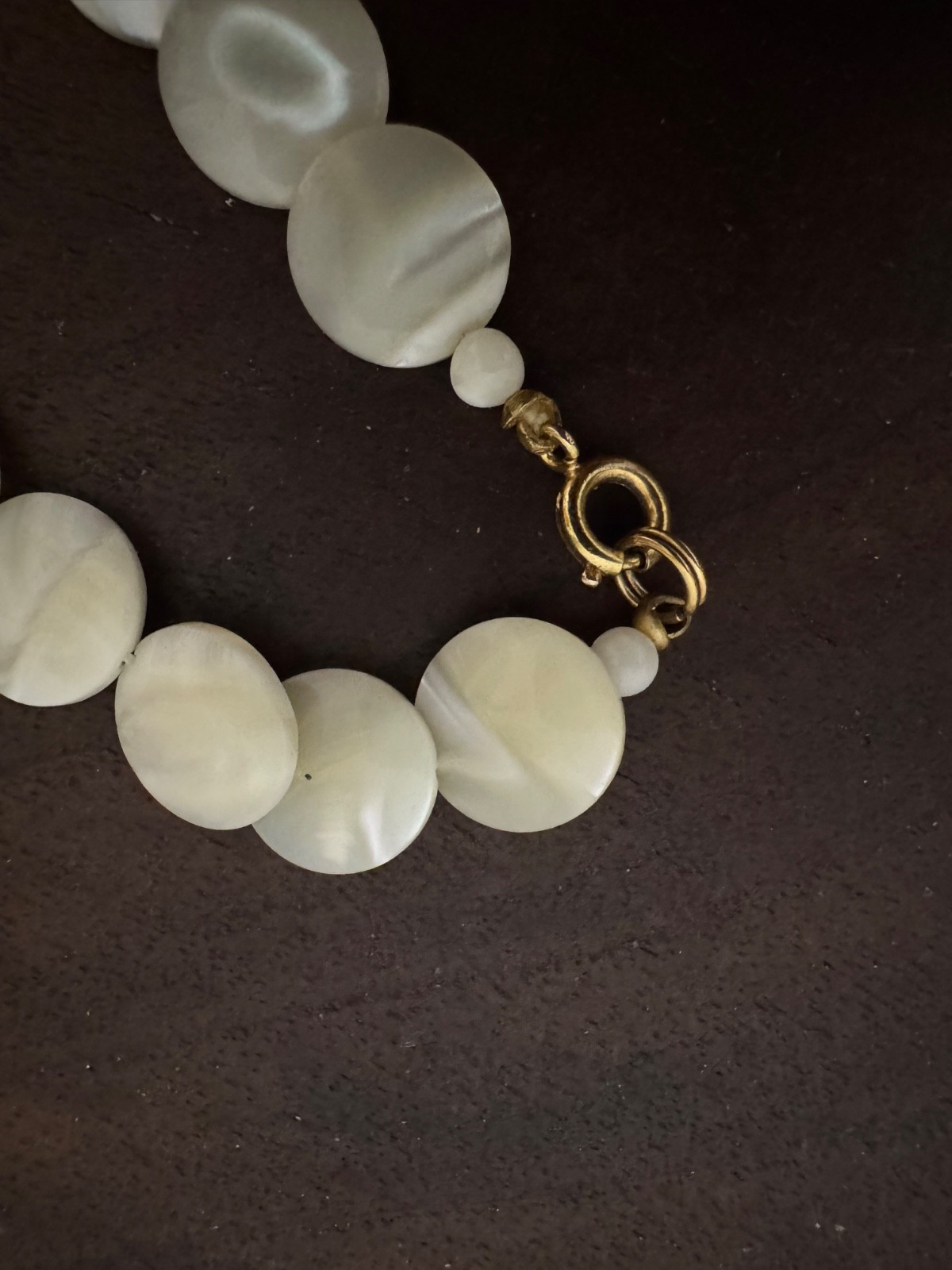 Mother of pearl necklace -Vintage