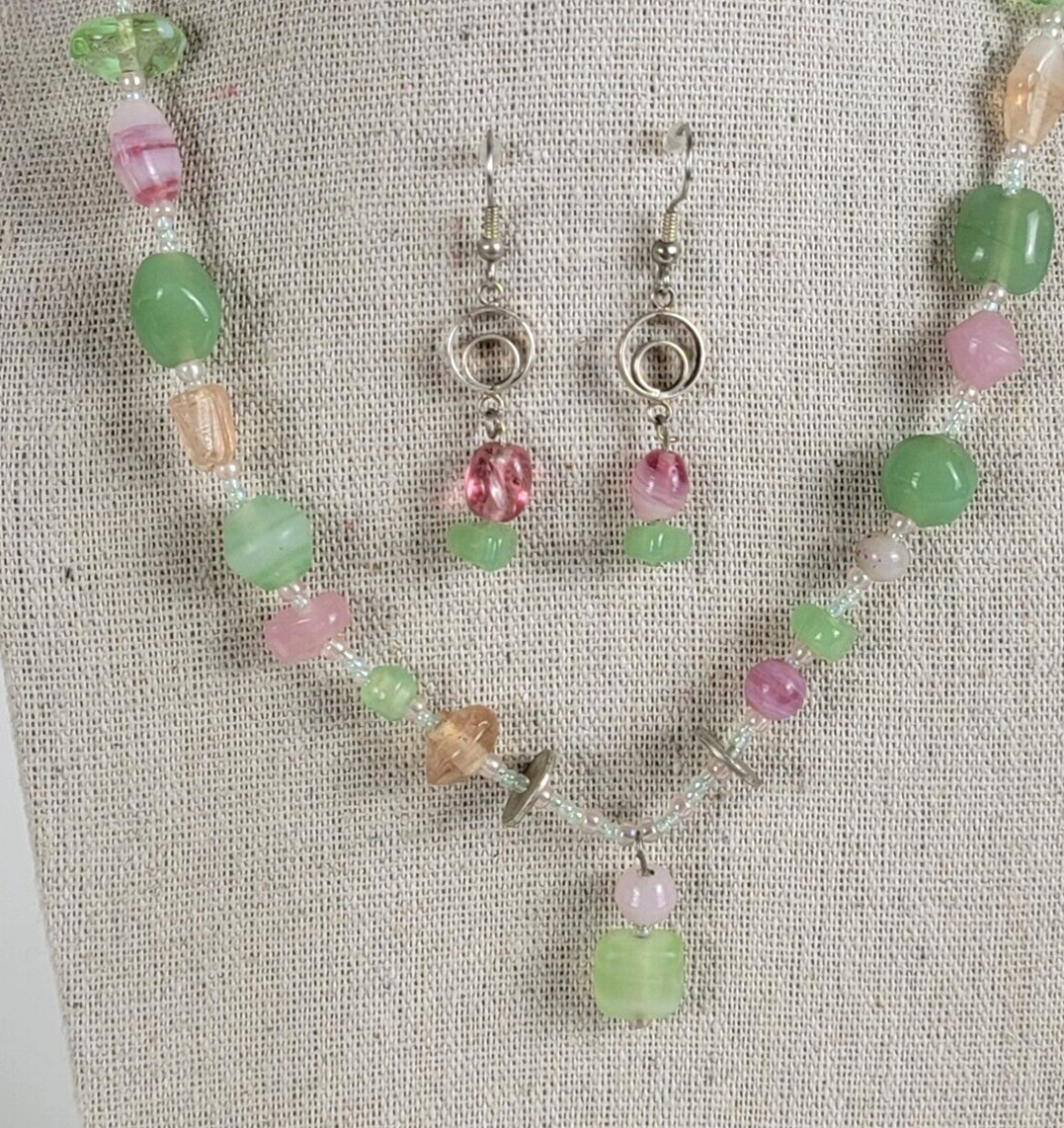 Vintage Pastel Pink And Green Glass Wire Beaded Necklace And Earrings Set 17″