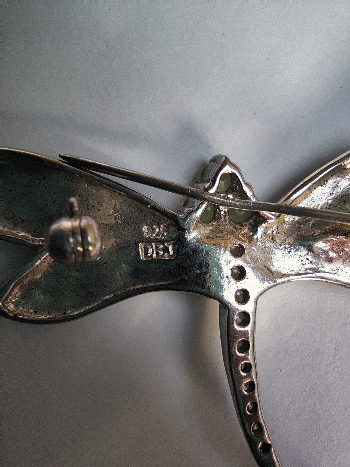 925 Sterling Silver Dragonfly Brooch & Mother of Pearl Bracelet | DBJ & Misaki