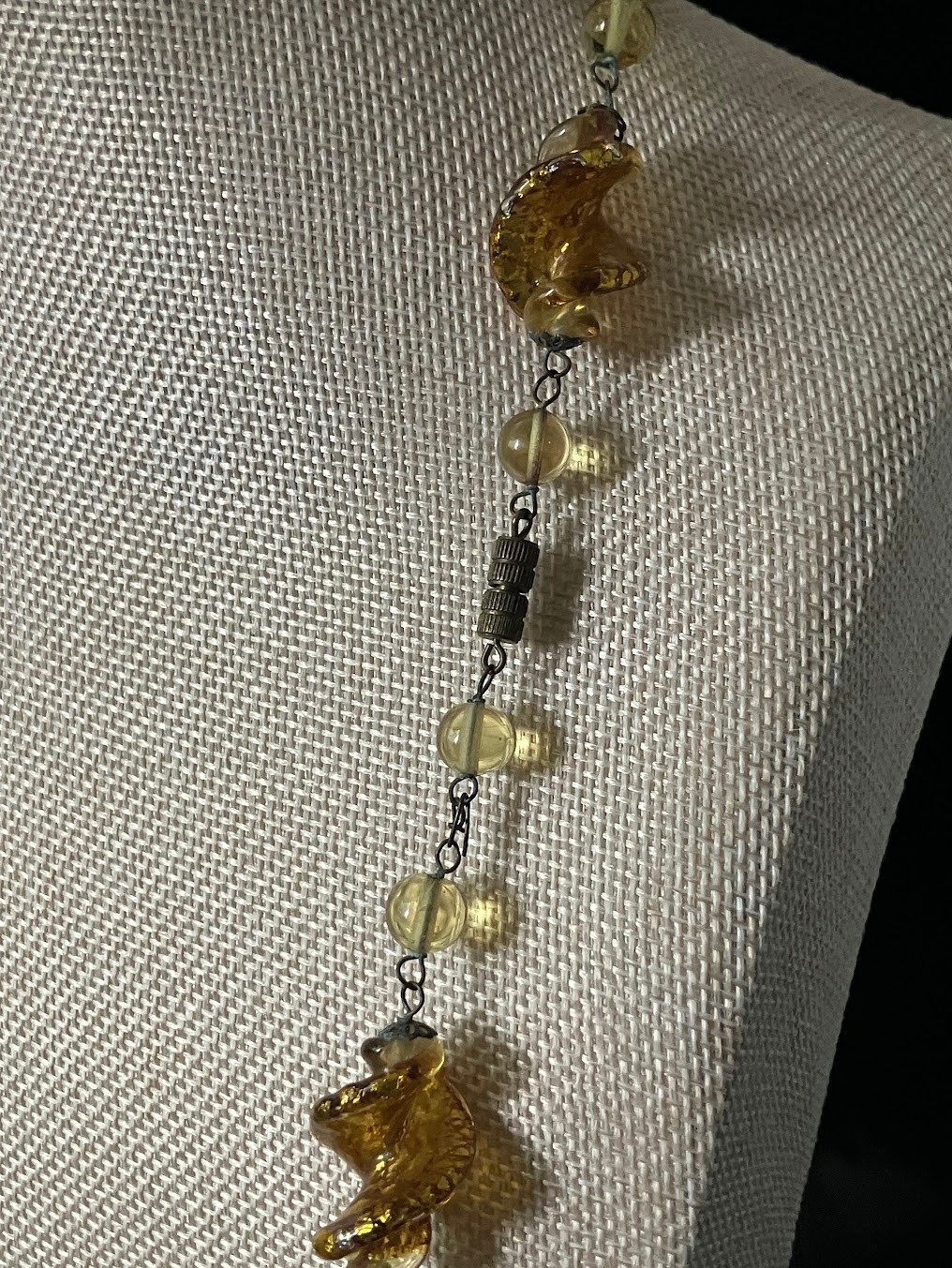 Vintage Art Glass Beaded Necklace Twist Gold Foil Station Chain 28″ READ
