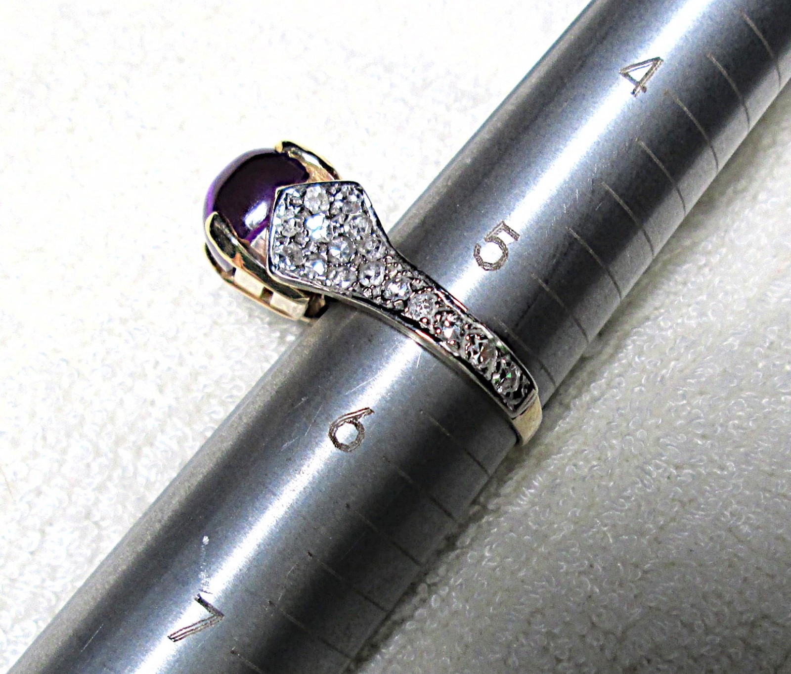 UNIQUE 14K TT GOLD 2+ CT AMETHYST 1.00 CTW DIAMOND RING 6 Grams FEB BIRTHSTONE
